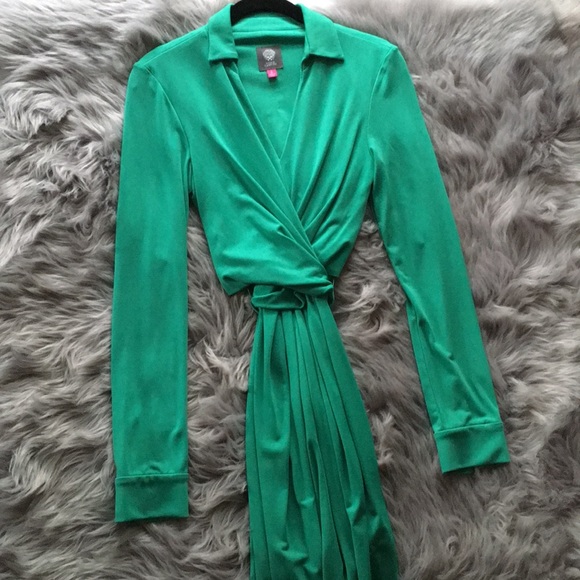 [Vince Camuto] Wrap Dress with tie - 4 - Picture 4 of 8